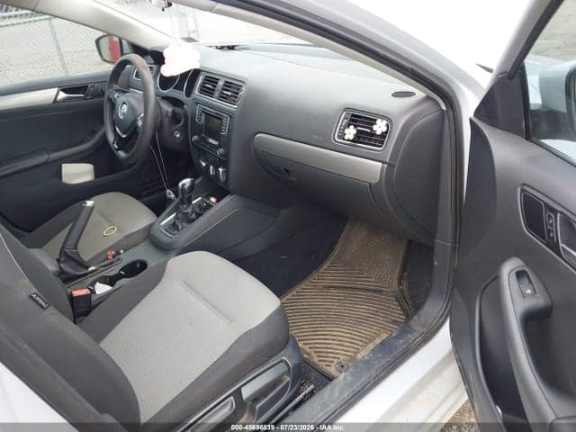 2017 VOLKSWAGEN JETTA 1.4T S 5