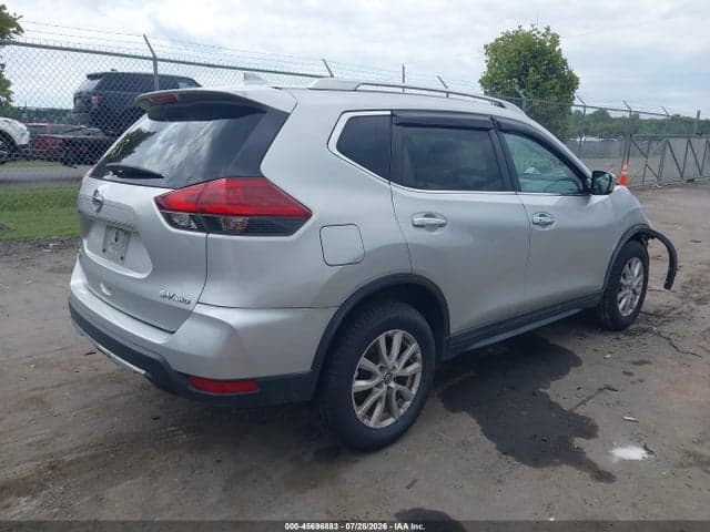 2018 NISSAN ROGUE SV 4