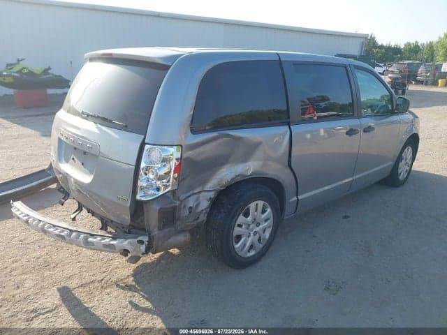 2019 DODGE GRAND CARAVAN SE 4
