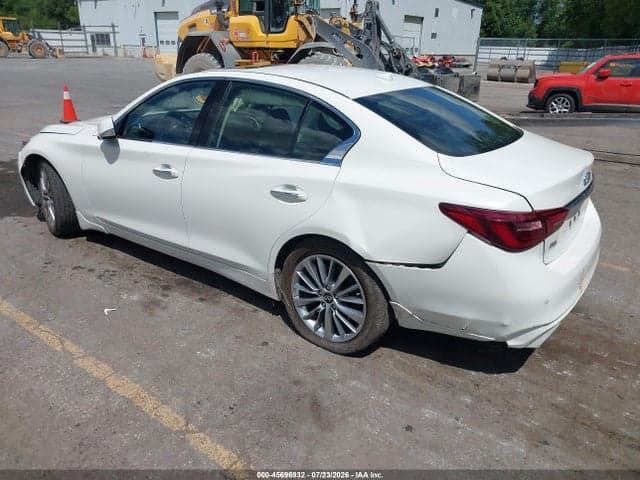 2023 INFINITI Q50 LUXE AWD 3