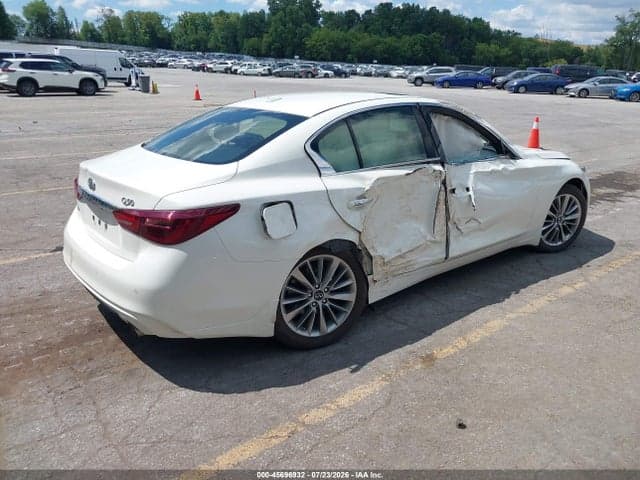 2023 INFINITI Q50 LUXE AWD 4
