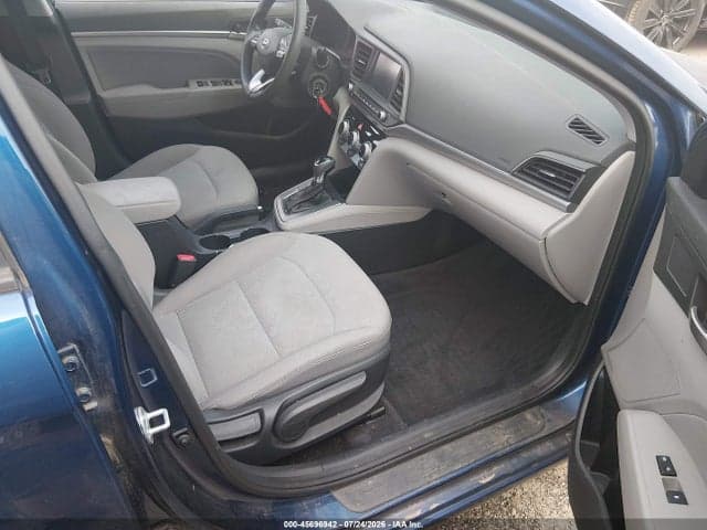 2019 HYUNDAI ELANTRA SEL 5