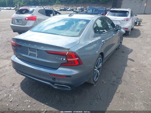 2020 VOLVO S60 T6 R-DESIGN 4