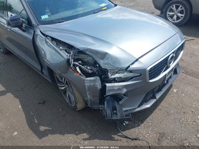 2020 VOLVO S60 T6 R-DESIGN 6