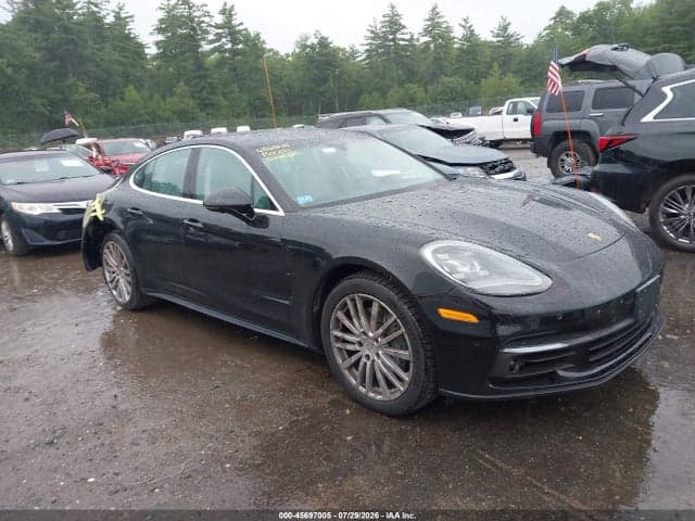 2019 PORSCHE PANAMERA 4S 1