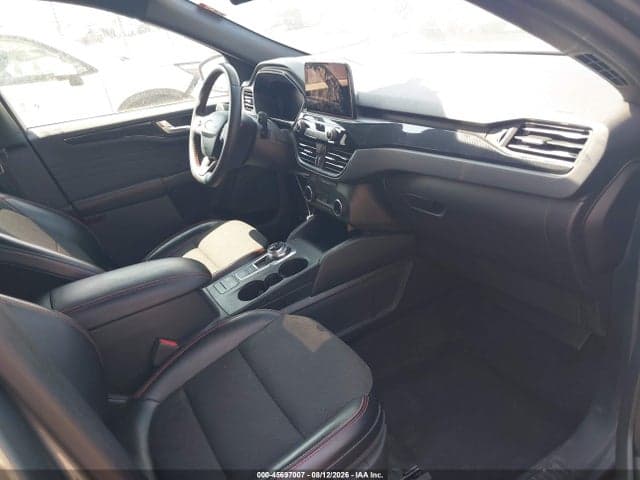 2024 FORD ESCAPE ST-LINE 5