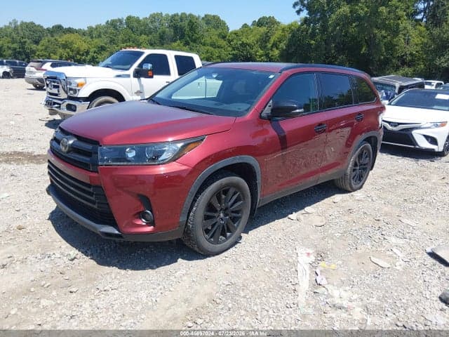2019 TOYOTA HIGHLANDER SE 2