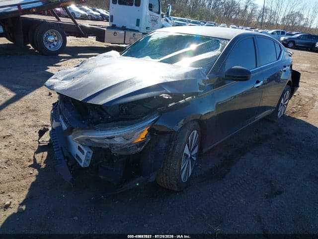2022 NISSAN ALTIMA SV FWD 2
