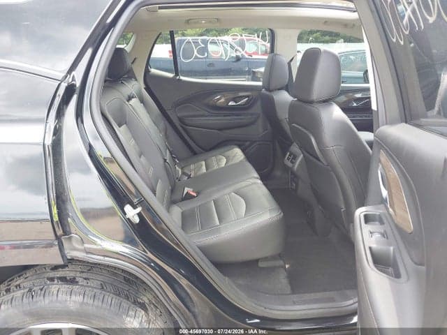 2023 GMC TERRAIN AWD DENALI 8