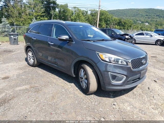 2017 KIA SORENTO 2.4L LX 1