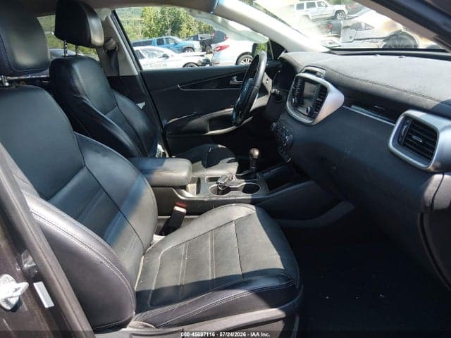 2017 KIA SORENTO 2.4L LX 5