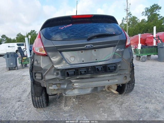 2017 FORD FIESTA SE 6