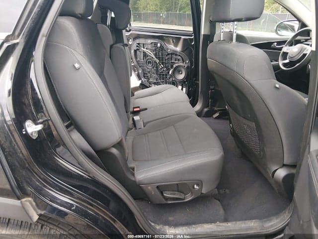 2020 KIA SORENTO 2.4L LX 8
