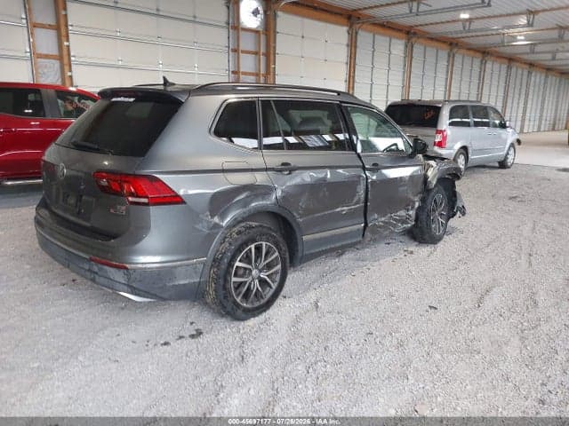2018 VOLKSWAGEN TIGUAN 2.0T SE/2.0T SEL 4