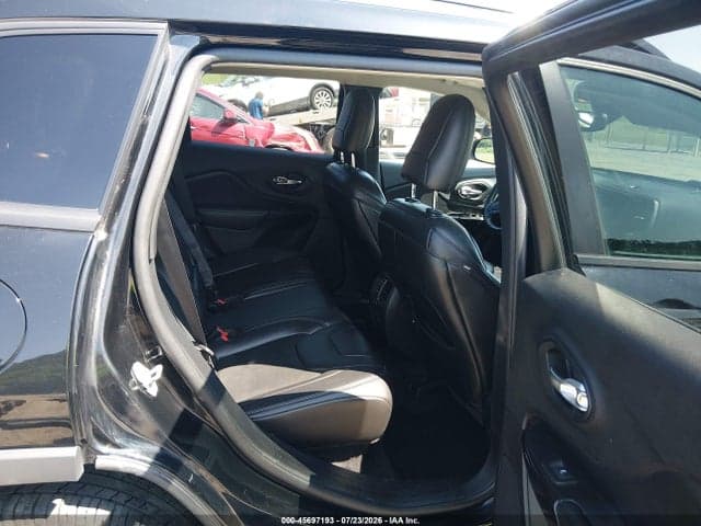 2019 JEEP CHEROKEE ALTITUDE 4X4 8