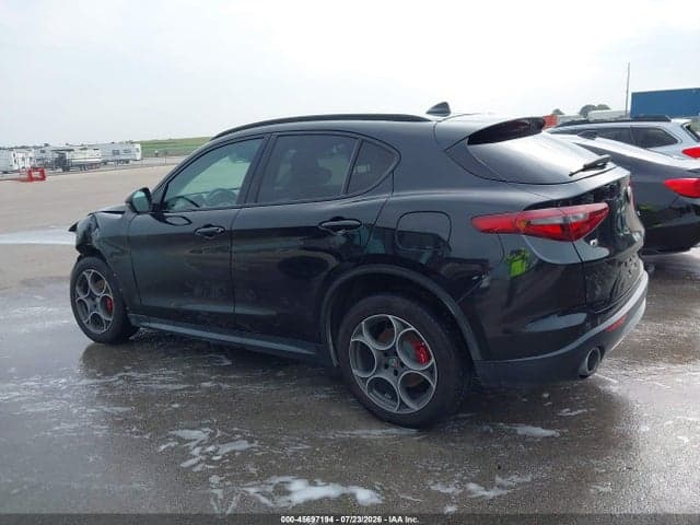 2018 ALFA ROMEO STELVIO SPORT 14