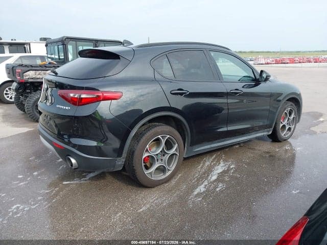 2018 ALFA ROMEO STELVIO SPORT 4