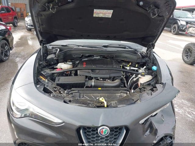 2018 ALFA ROMEO STELVIO SPORT 10