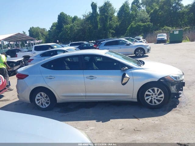 2017 HYUNDAI ELANTRA SE 14