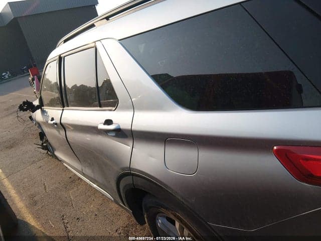 2024 FORD EXPLORER XLT 14