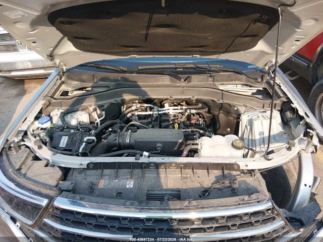 2024 FORD EXPLORER XLT 10