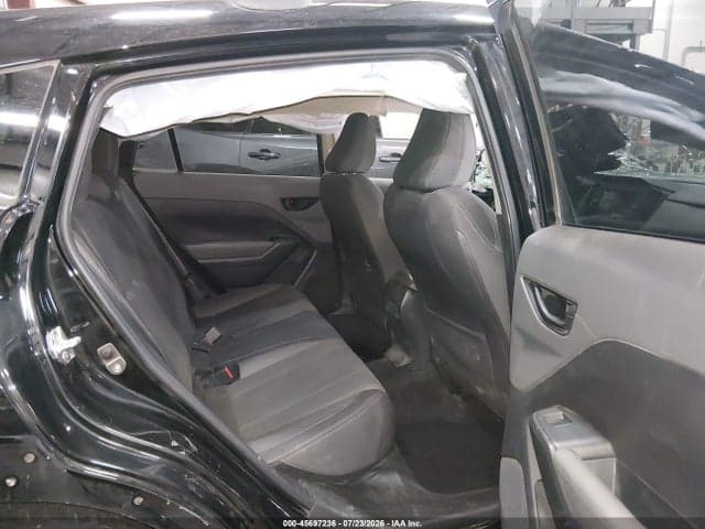 2025 SUBARU CROSSTREK 8