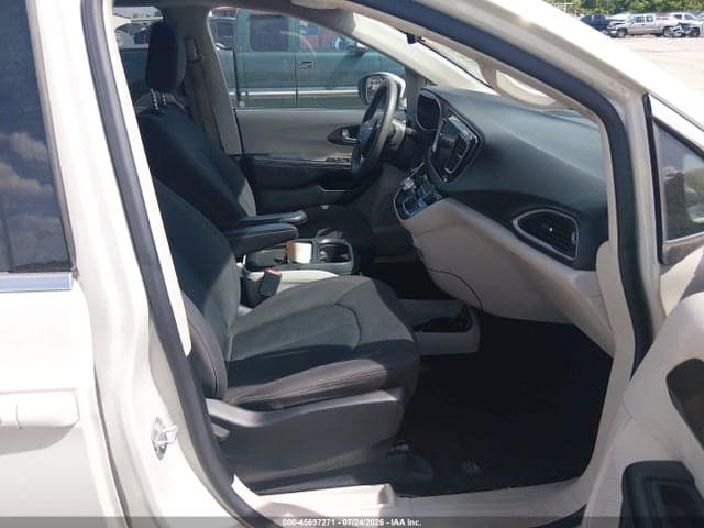 2017 CHRYSLER PACIFICA TOURING PLUS 5