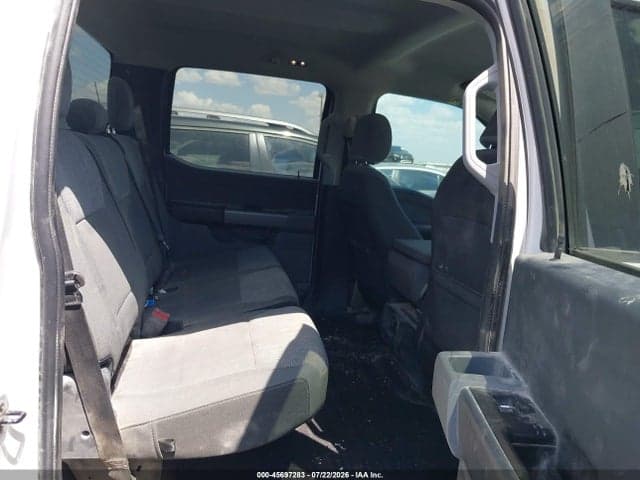 2021 FORD F-150 XLT 8