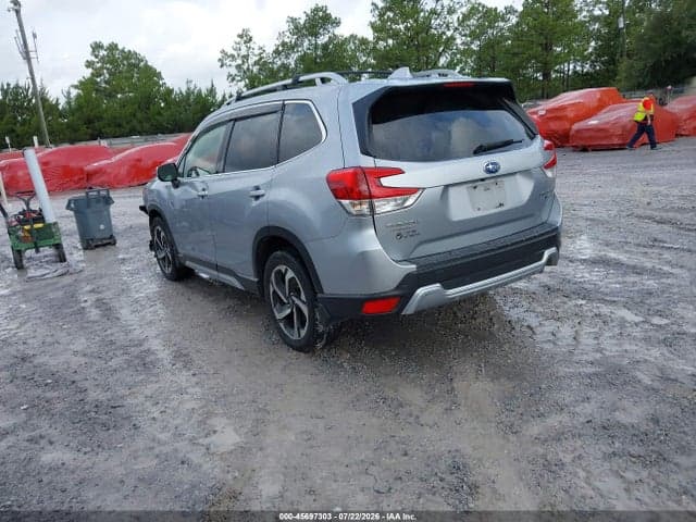 2022 SUBARU FORESTER TOURING 3