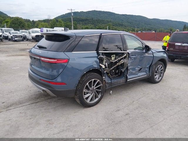 2025 LINCOLN CORSAIR PREMIERE 4