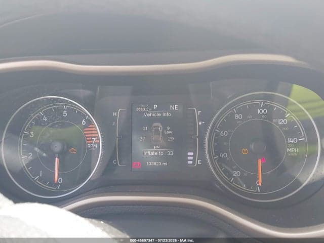 2017 JEEP CHEROKEE ALTITUDE 7