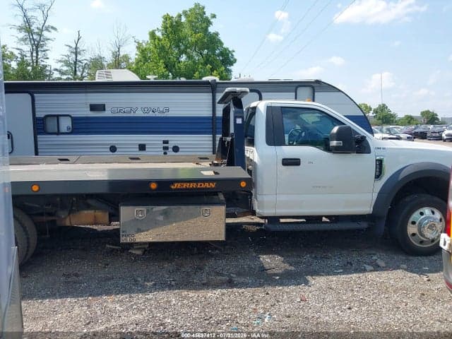 2019 FORD F-550 CHASSIS XL 13