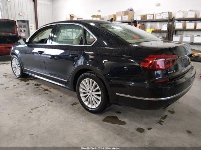 2017 VOLKSWAGEN PASSAT 1.8T SE 3