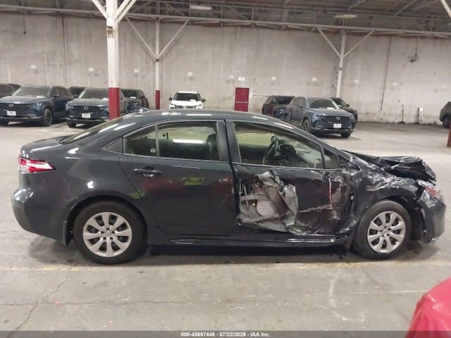 2026 TOYOTA COROLLA LE 13