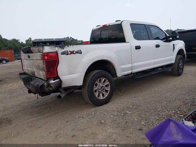 2022 FORD F-350 XLT 4