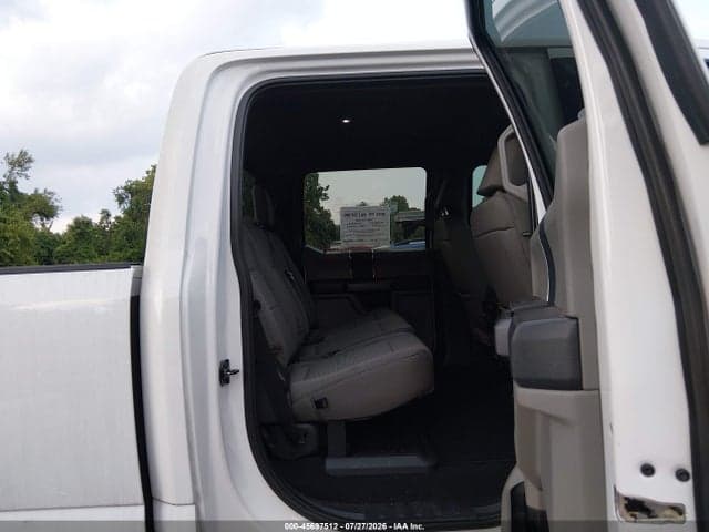 2022 FORD F-350 XLT 8