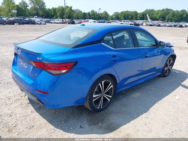 2022 NISSAN SENTRA SR XTRONIC CVT 4