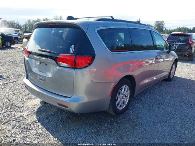 2021 CHRYSLER VOYAGER LXI 4