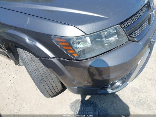 2017 DODGE JOURNEY CROSSROAD PLUS AWD 6