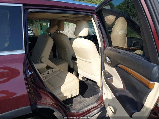 2017 TOYOTA HIGHLANDER LIMITED 8