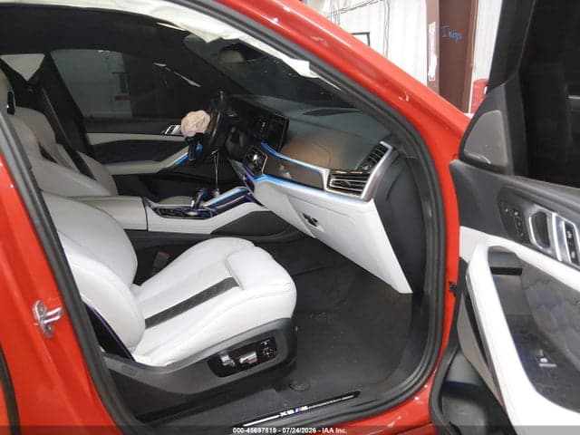 2023 BMW X6 M 5
