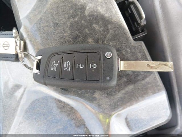 2026 HYUNDAI ELANTRA SE 11