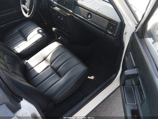 1983 VOLVO 244 GLT 5