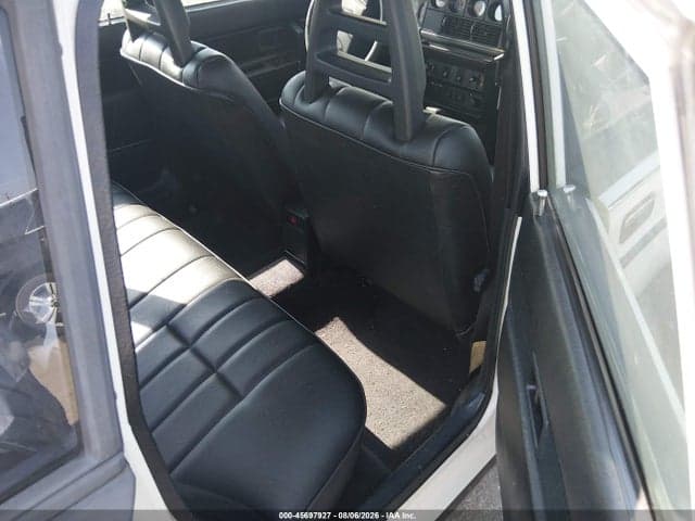 1983 VOLVO 244 GLT 8
