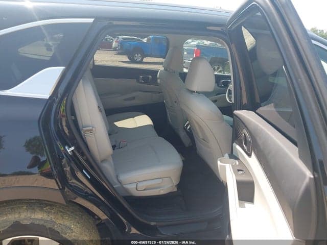 2025 KIA SORENTO S 8