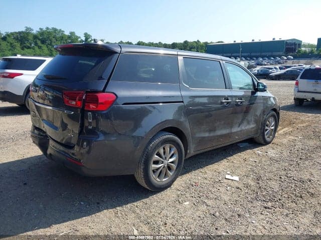 2020 KIA SEDONA LX 4