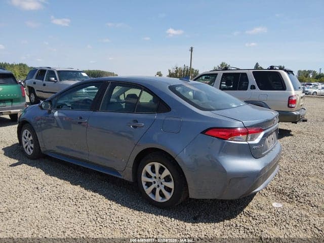 2022 TOYOTA COROLLA LE 3