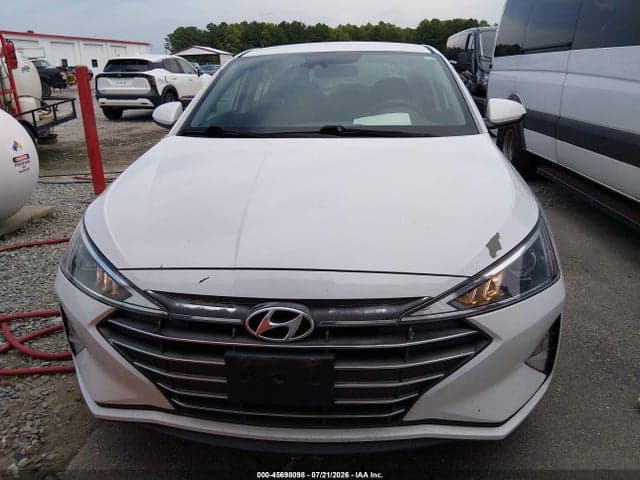 2020 HYUNDAI ELANTRA SE 14