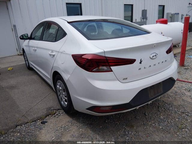 2020 HYUNDAI ELANTRA SE 3