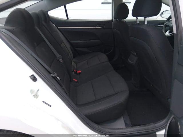 2020 HYUNDAI ELANTRA SE 8